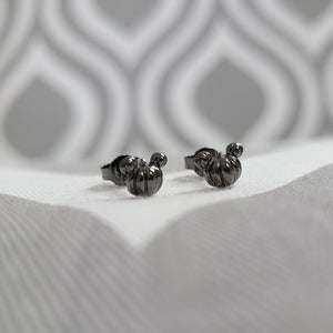 Magic Pumpkin Stud Earrings