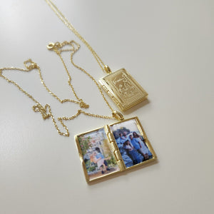 Familia Door Locket